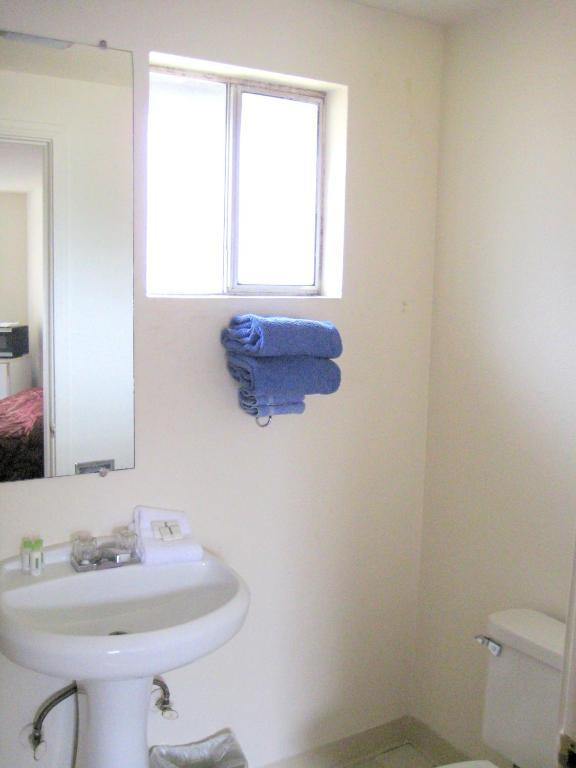Sun Hill Motel Seattle Room photo